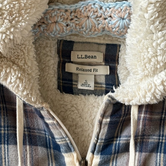 L.L. Bean Women's Scotch Plaid Flannel Shirt, Sherpa-Lined Zip Hoodie - Picture 6 of 8